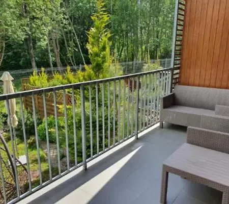 Lägenhet Czerwony Baron Apartament